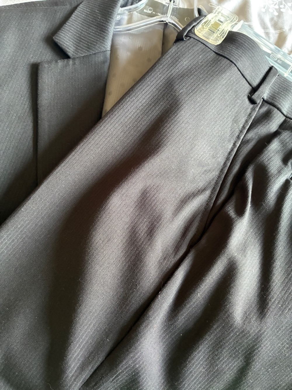 Mens Suit Perry Ellis Black Pinstripe Suit 38S 2 Piece Suit